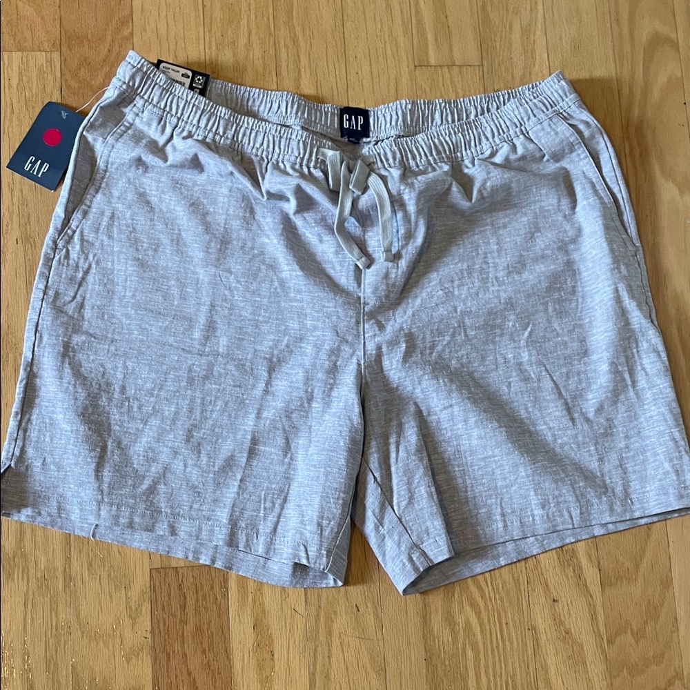 GAP Men's linen blend Light Gray Shorts new tab size XXL brand new with tag